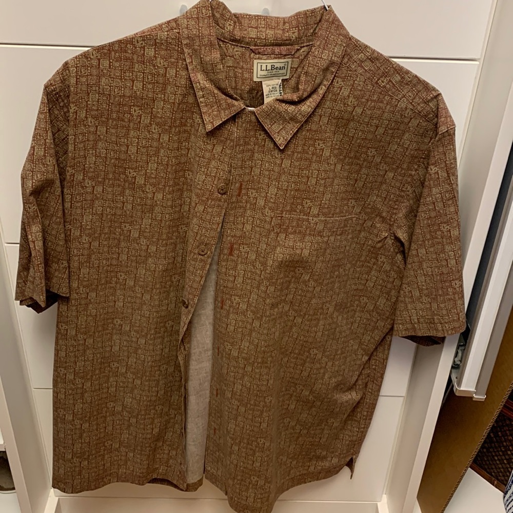 Mens camp shirt short sleeve.  L cotton. LL bean.rust and tan